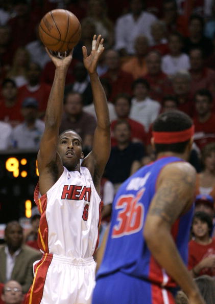 他总能在关 他总能在关