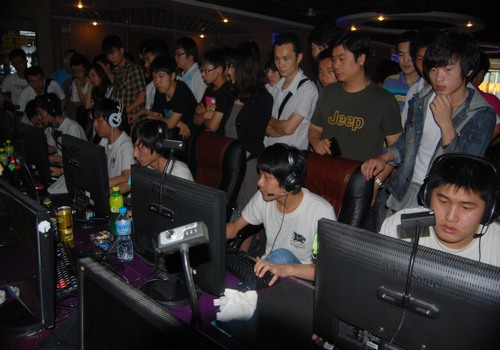 被迫加压者 被迫加压者