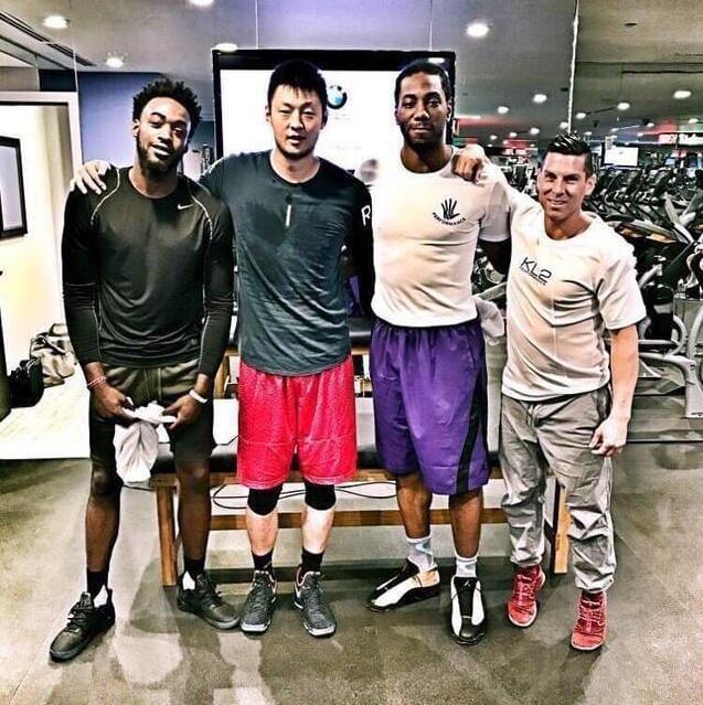 击制造失误 击制造失误